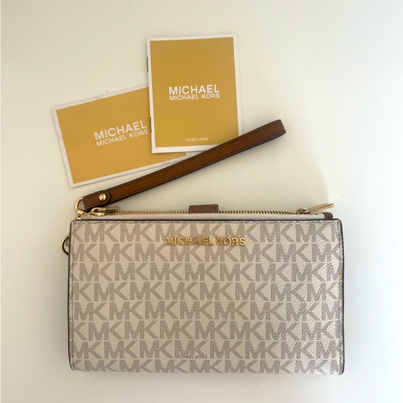 Michael Kors Jet set double zip wallet - Picture 6 of 16